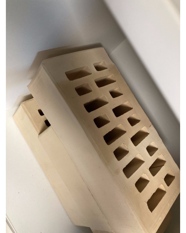 Изображение Кирпич БЕЖЕВЫЙ керамический ГЛАДКИЙ ("СТРОЙКЕРАМИКА")